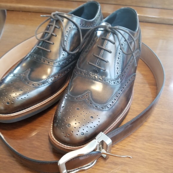 Tomato Cardullo's dress shoes with matching belt - Picture 6 of 8